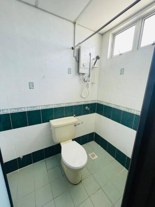 Apartment Front 3br At Glory For 6-7 Person Port Dickson