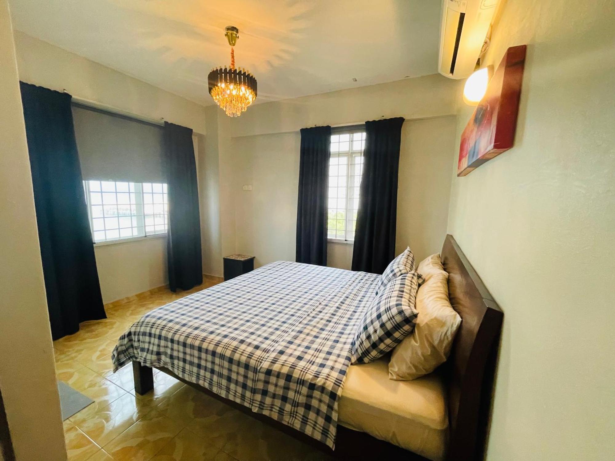 Front 3br At Glory For 6-7 Person Port Dickson
